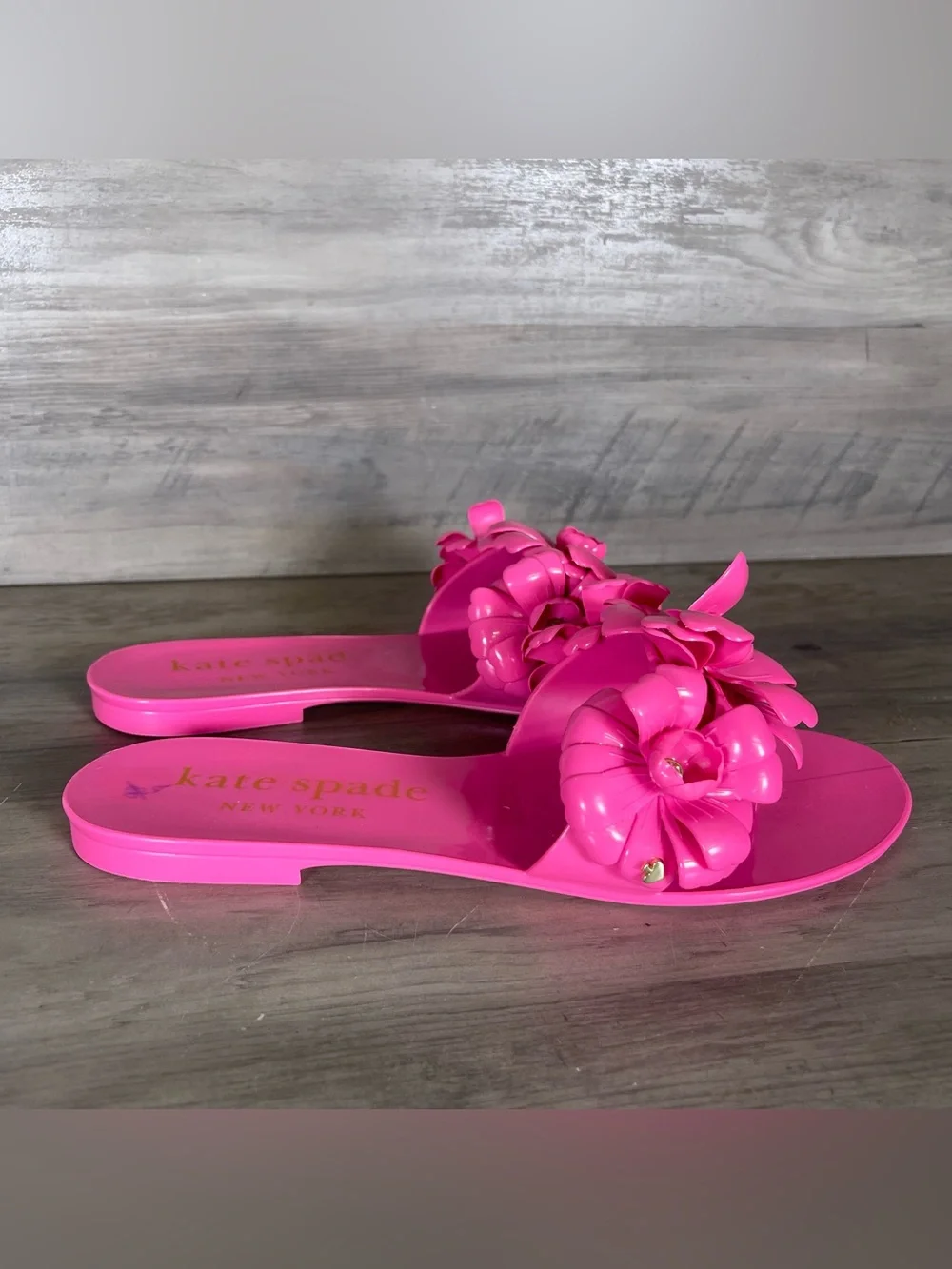 NEW Kate Spade Womens 8 Pink‎ Cloud Jaylee Floral Slip On Jelly Slide Sandals